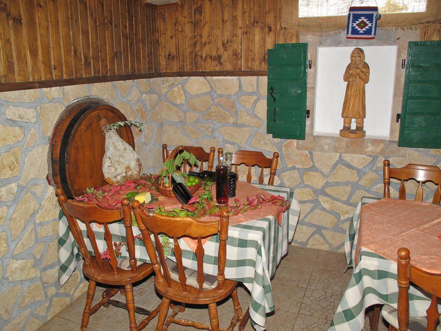 Agrotourism Galic Krka 호텔 Drinovci 외부 사진